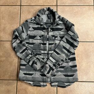 Women’s Mountain Hardware coat